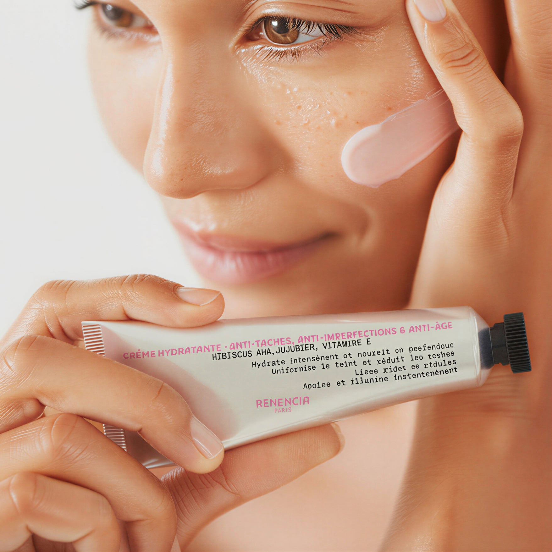 🌺 CRÈME ÉCLAT RÉGÉNÉRANTE À L’HIBISCUS